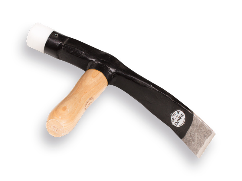 Straathamer met houten steel, bekbreedte 50 mm. met nylon dop